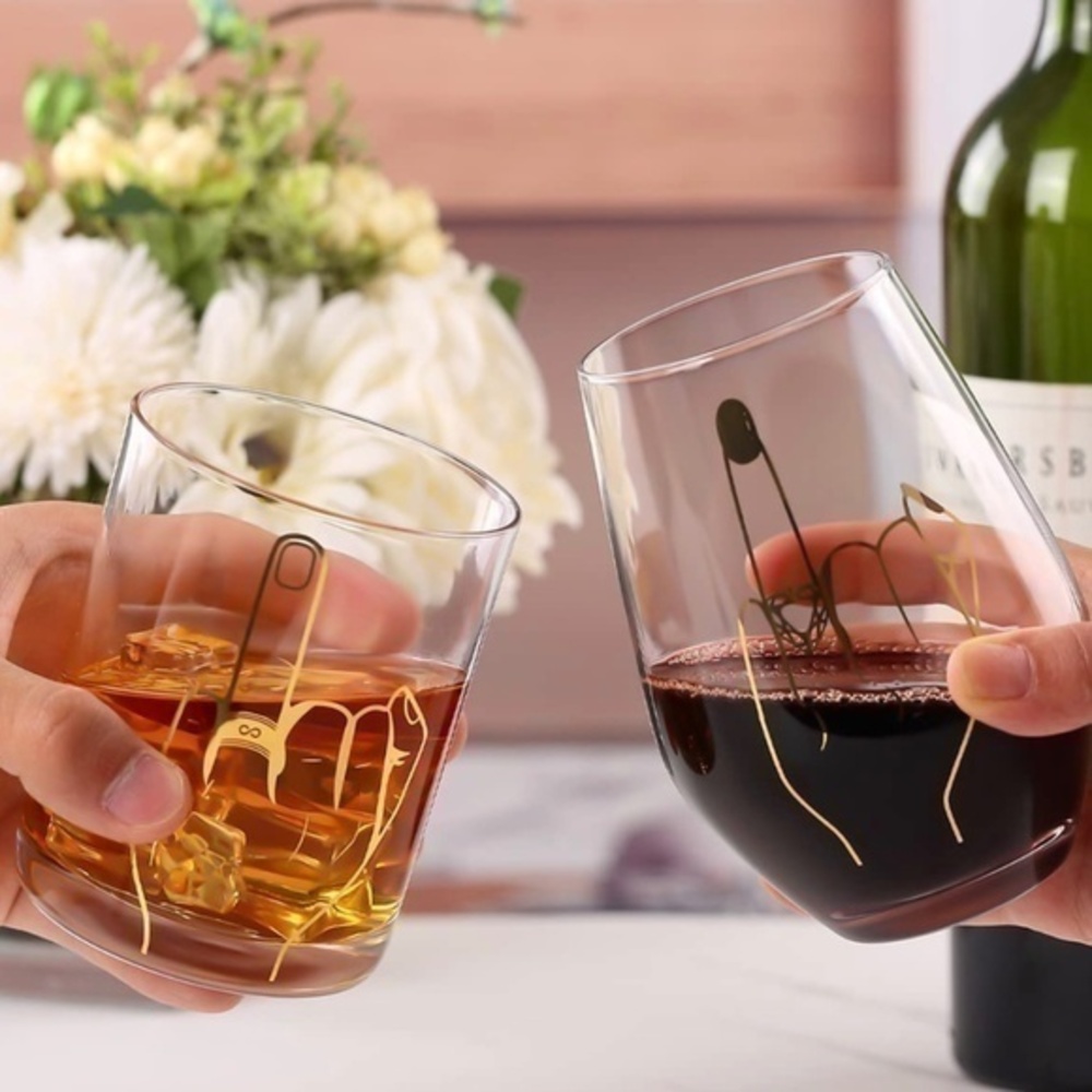 New Engagement Bride & Groom Drinking Glasses